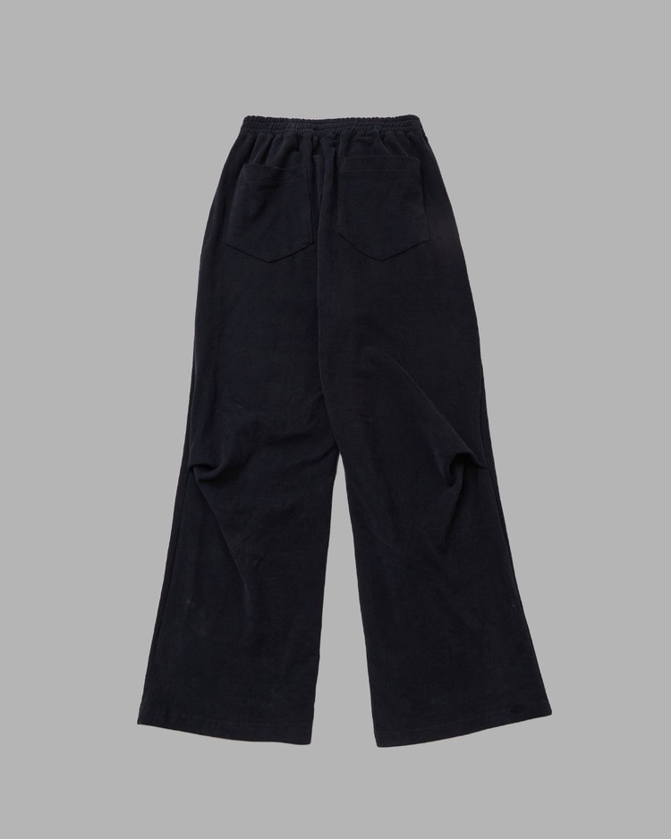 【THE MUSEUM VISITOR】 TV HEART LOGO SWEATPANTS : BLACK 【THE MUSEUM VISITOR】 TV HEART LOGO SWEATPANTS : BLACK