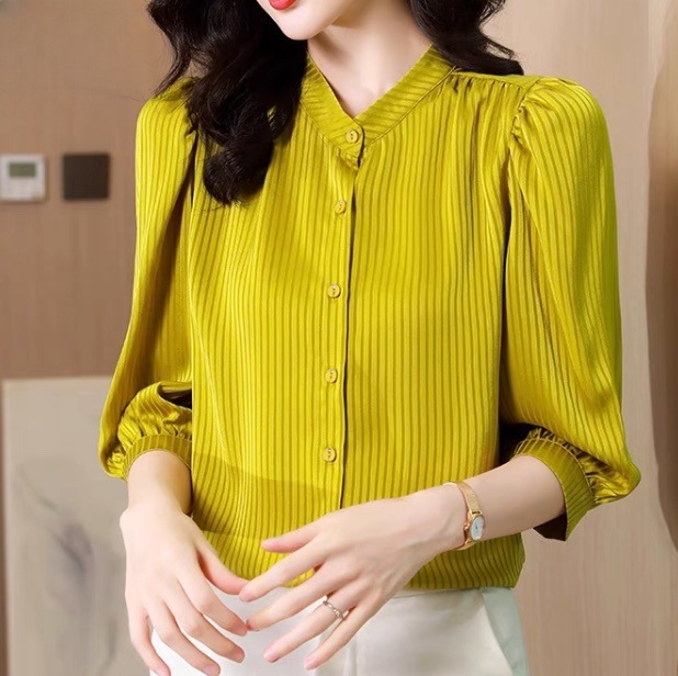 レディース トップス シャツ ブラウス 5分袖 7分袖 フェミニン 前開き ボタン かわいい 大人可愛い きれいめ おしゃれ かっこいい レトロ エレガント 存在感 抜け感 ヴィンテージ ラブリー