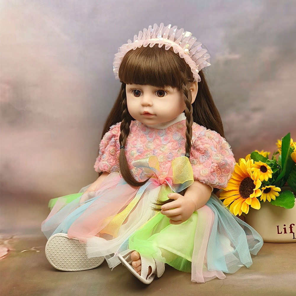 リボーンドールフルプラスチックボディはつまむことができますシミュレーション赤ちゃんのおもちゃ女の子の変更ギフト人形 リボーンドールフルプラスチックボディはつまむことができますシミュレーション赤ちゃんのおもちゃ女の子の変更ギフト人形