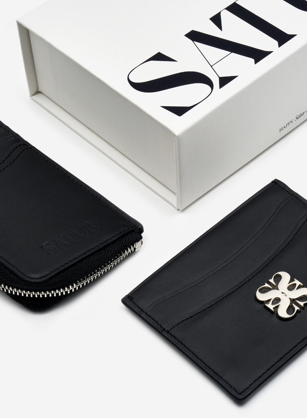 【SATUR】 RIGA LEATHER CARD HOLDER : CLASSIC BLACK