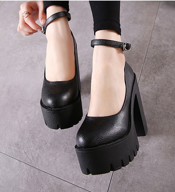 【送料無料】厚底パンプス13cmヒールおでこ靴定番ロリータパンプスロlリータ靴リボンメイド靴ロリータシューズストレディースシューズPU靴厚底レディースストラップシューズローファーパンプス可 【送料無料】厚底パンプス13cmヒールおでこ靴定番ロリータパンプスロlリータ靴リボンメイド靴ロリータシューズストレディースシューズPU靴厚底レディースストラップシューズローファーパンプス可