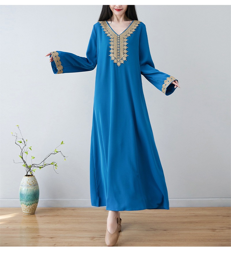 ワンピース フレアワンピース ワンピドレス ロング丈 マキシ丈 長袖 萌袖 Vネック フレア セミフレア ワイド 刺繍 大人可愛い シンプル カジュアル おしゃれ お洒落 アジアン エスニック