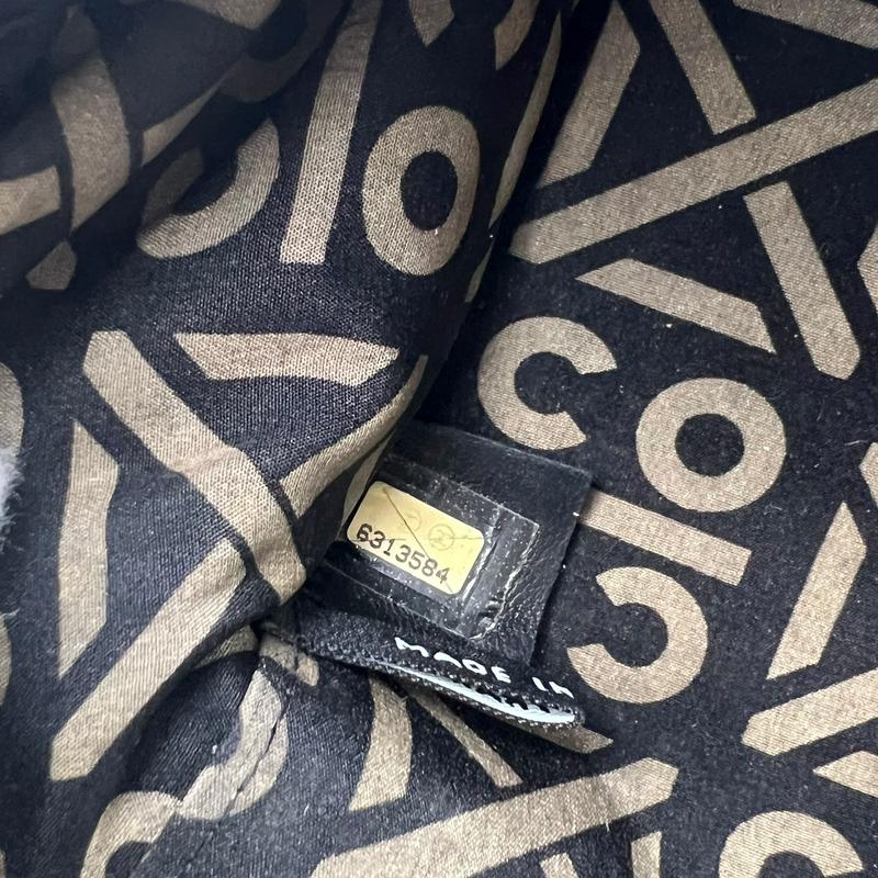 CHANEL シャネル チョコバー ラムスキン ショルダーバッグ ブラック A-8042 CHANEL シャネル チョコバー ラムスキン ショルダーバッグ ブラック A-8042