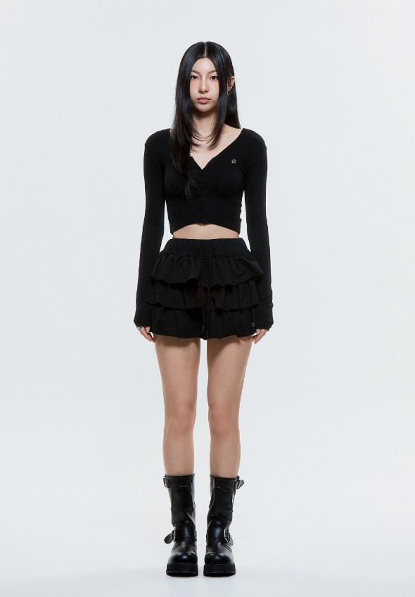 (DUC) V-Neck Crop Cardigan Black & Gray レディース服 韓国 ボタン (DUC) V-Neck Crop Cardigan Black & Gray レディース服 韓国 ボタン