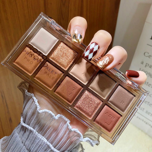 Qoo10] ベリンダ 【美しい目元を演出】アイシャドウ 10