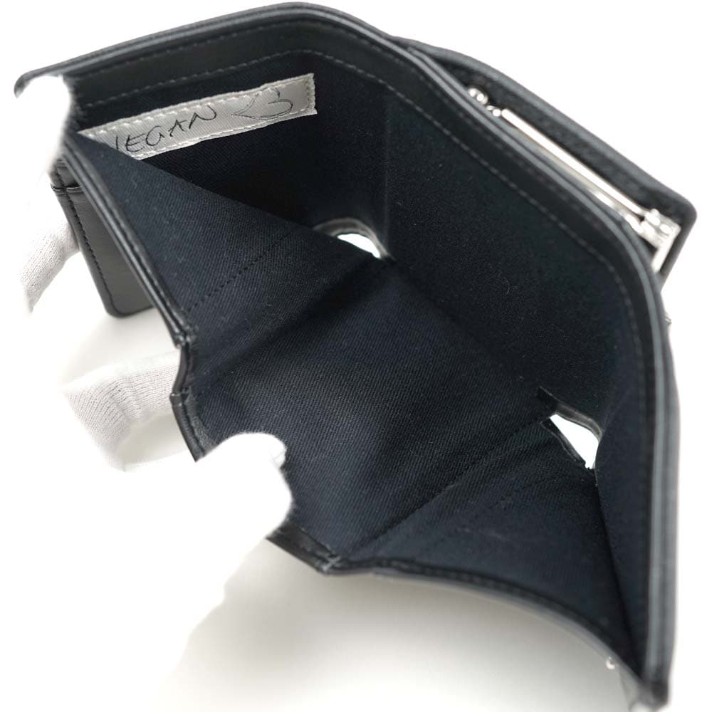 ヴィヴィアンウエストウッド 財布 Vivienne Westwood レディース 51010018 S000B N401 バイオグリーン サフィアーノ がま口 三つ折り財布 ミニ財布 ブラック ウォレ ヴィヴィアンウエストウッド 財布 Vivienne Westwood レディース 51010018 S000B N401 バイオグリーン サフィアーノ がま口 三つ折り財布 ミニ財布 ブラック ウォレ