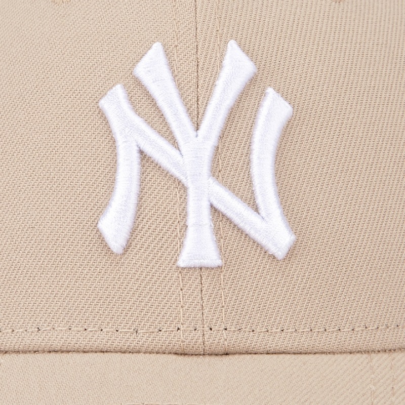 NEWERA 940 MLBベーシックニューヨークヤンキースボールキャップベージュ/13086374