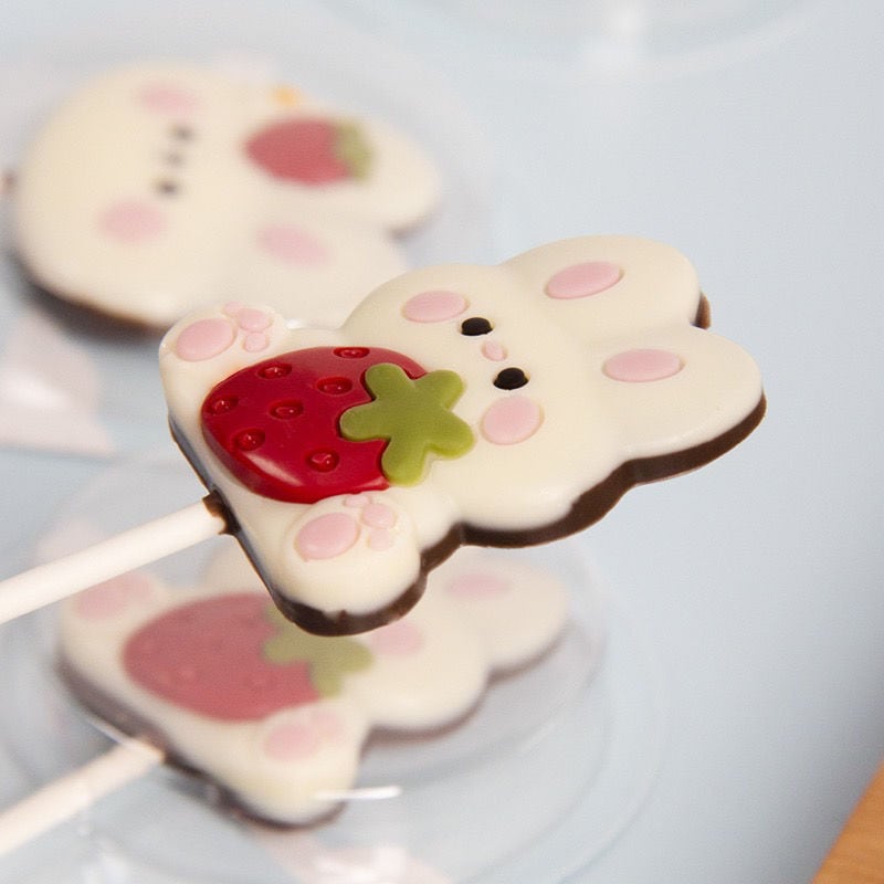 チョコレート ストロベリー ピクチャー チョコレート ロリポップ かわいい漫画 子供ギフト ベイクド ココア バター スナック 10g mdprevattcaulkingandwaterproofing.com