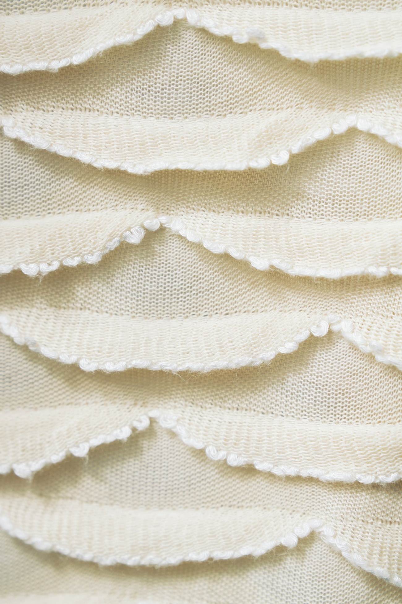 春 レディース カジュアル スタイル レース ラミネート ラウンドネック 長袖 Tシャツ ヌードアプリコット S M L トップス シャツ 袖あり 長袖 かわいい 大人可愛い きれいめ シンプル 大人