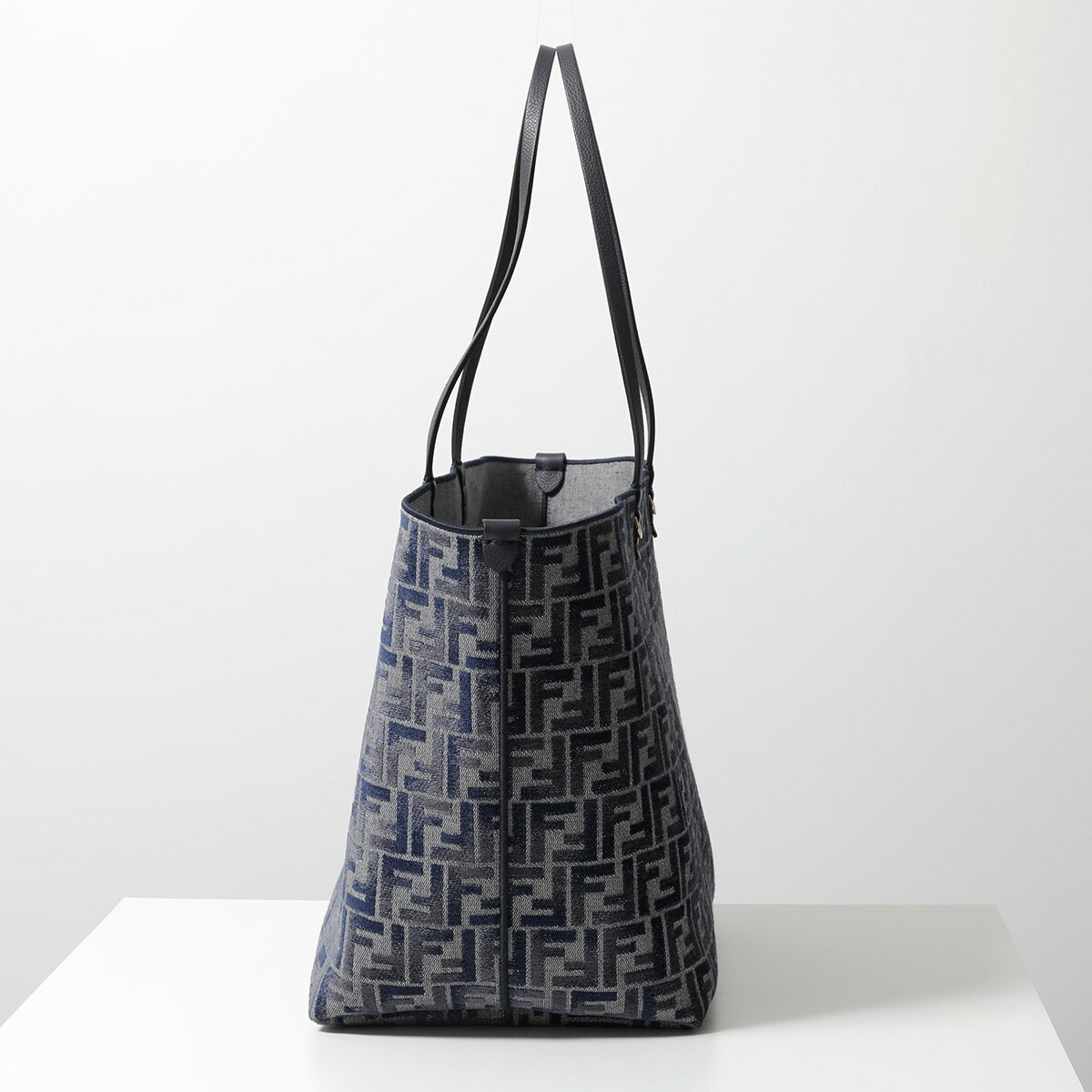 FENDI フェンディ トートバッグ ROLL LARGE ロール ラージ 8BH425 ASU1 レディース メンズ FF柄 ズッカ柄 リバーシブル 鞄 F1