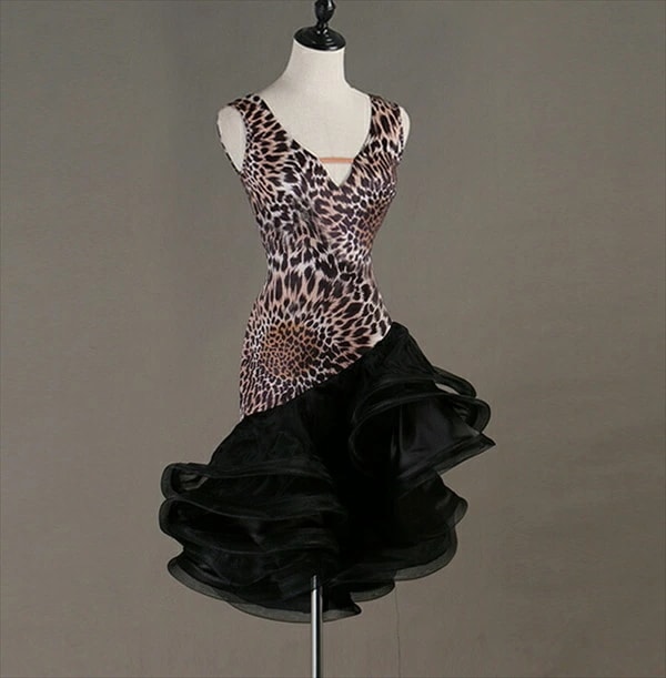 オレンジ フリル付きラテンダンス衣装（サルサ） ラテン衣装