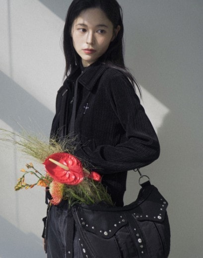 IUGAMAKARAS】Velour Collar Zip-Up Jacket