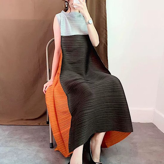 【取寄：納期2週間】ワンピース バイカラー フレア こなれ感 マキシ丈 ノースリーブ レディース 無地 体型カバー