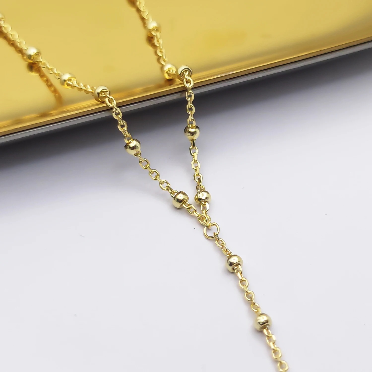 女性用ロングペンダントネックレス 925スターリングシルバー 金メッキ シングルメタルアクティビティ パールストリング 垂直 ラグジュアリー 女性用ロングペンダントネックレス 925スターリングシルバー 金メッキ シングルメタルアクティビティ パールストリング 垂直 ラグジュアリー