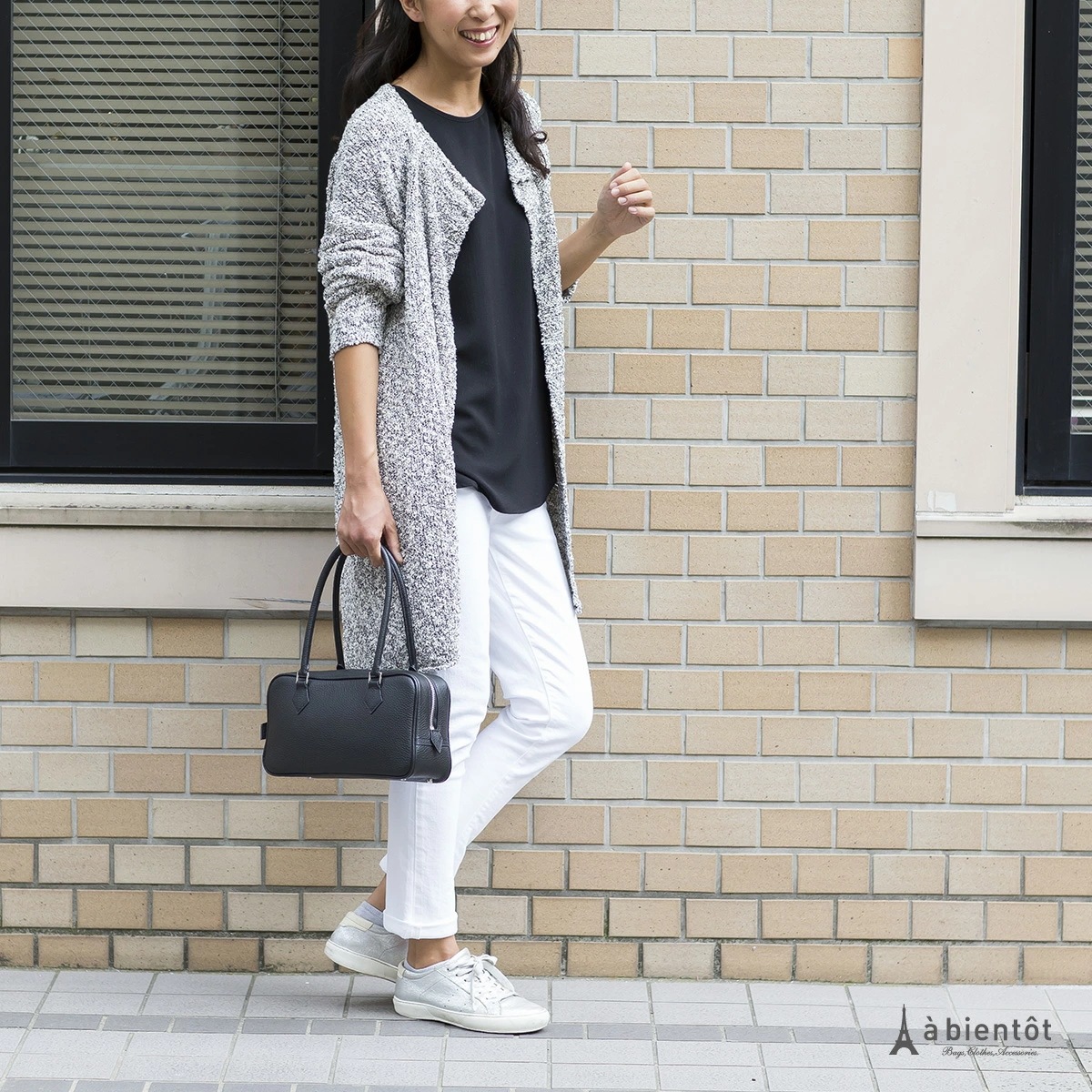 シュリンクレザー スクエアバッグ 本革 レザー グレージュ ブラック ベージュ レディース ハンドバ