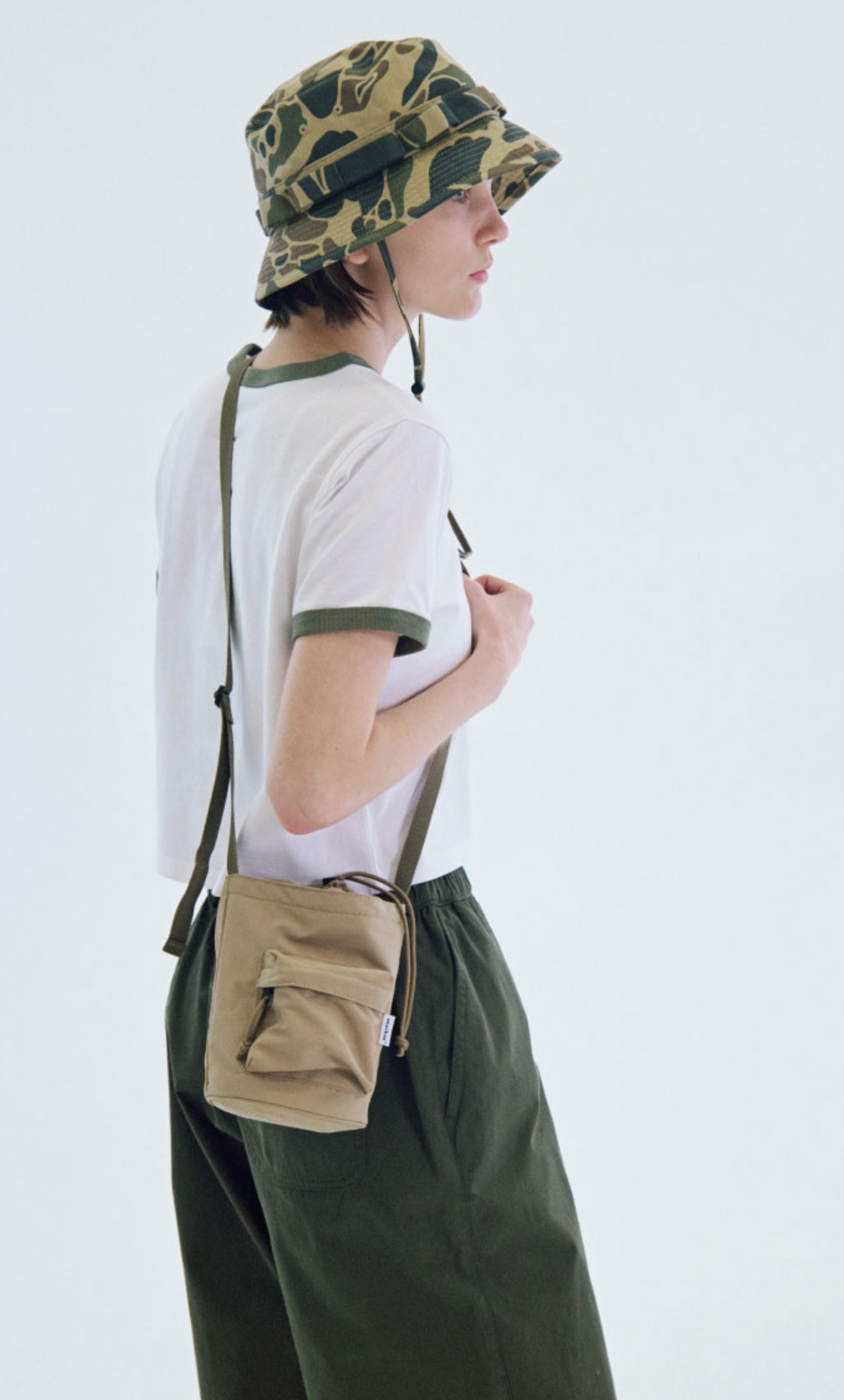 NYLON BUCKET BAG