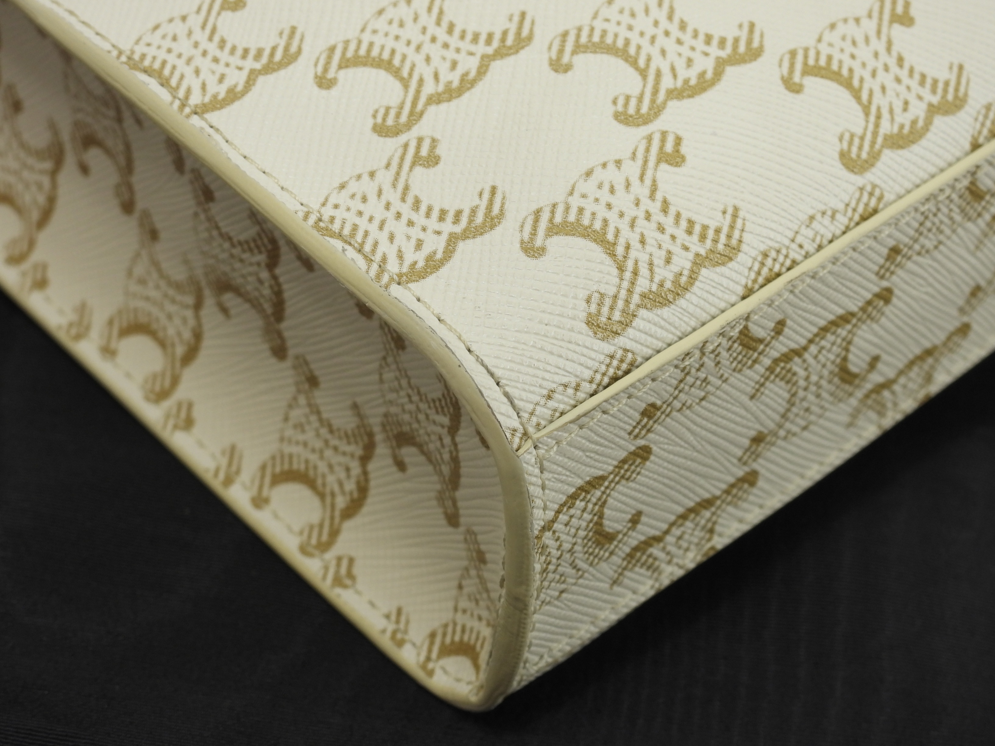 ミニヴァーティカルカバ トリオンフ 白茶 ポシェット ミニトートバッグ 美品@ 10 ミニヴァーティカルカバ トリオンフ 白茶 ポシェット ミニトートバッグ 美品@ 10