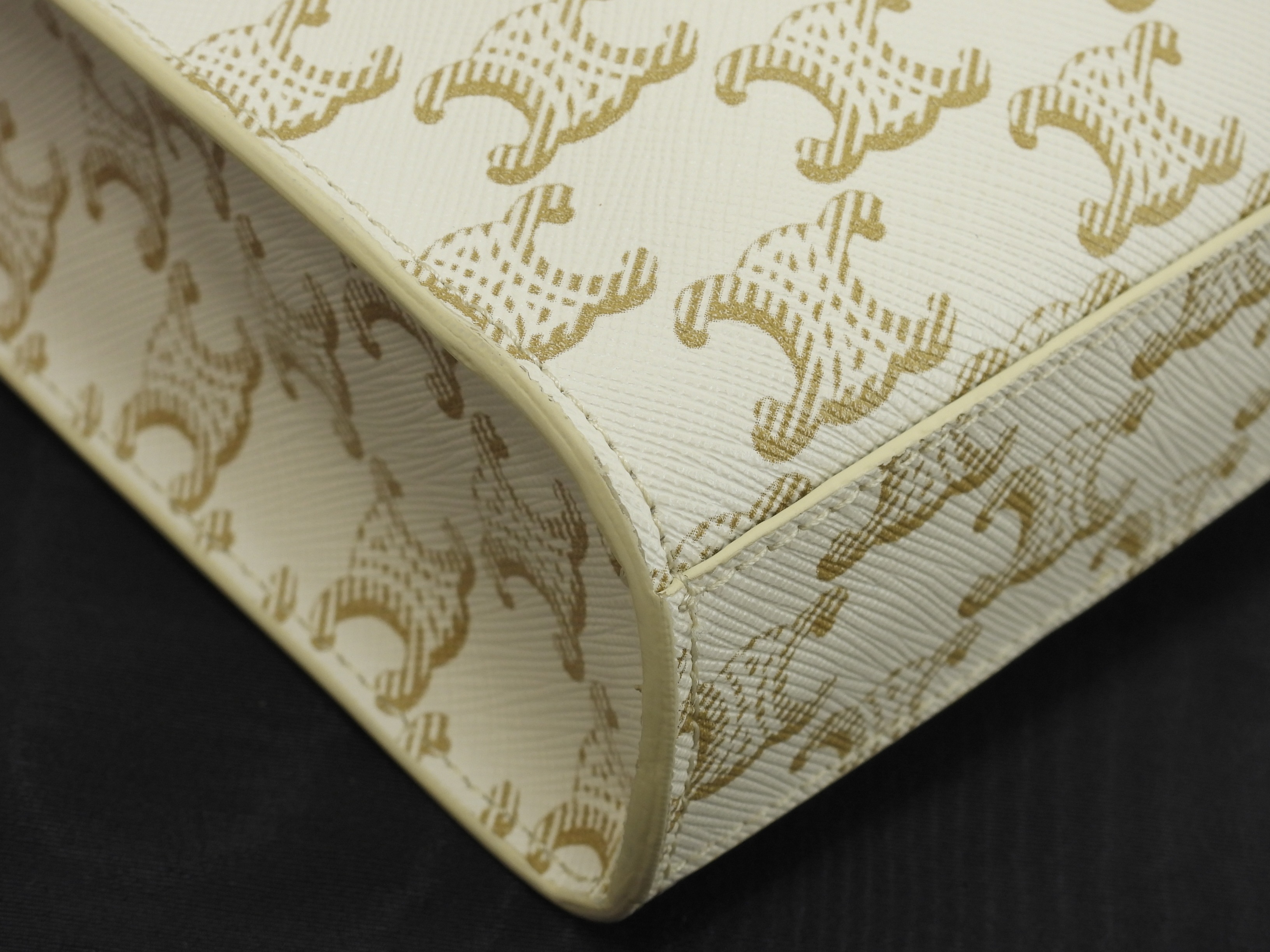 ミニヴァーティカルカバ トリオンフ 白茶 ポシェット ミニトートバッグ 美品@ 10 ミニヴァーティカルカバ トリオンフ 白茶 ポシェット ミニトートバッグ 美品@ 10