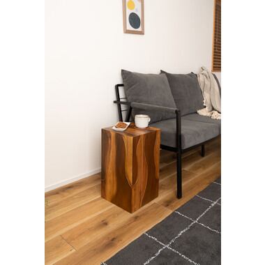 モンキーポッドのヴィンテージな四角いウッドスツール 北欧 インダストリアル スツール ステップ 鉢置き 花台 リビング ダイニング モンキーポッドのヴィンテージな四角いウッドスツール 北欧 インダストリアル スツール ステップ 鉢置き 花台 リビング ダイニング