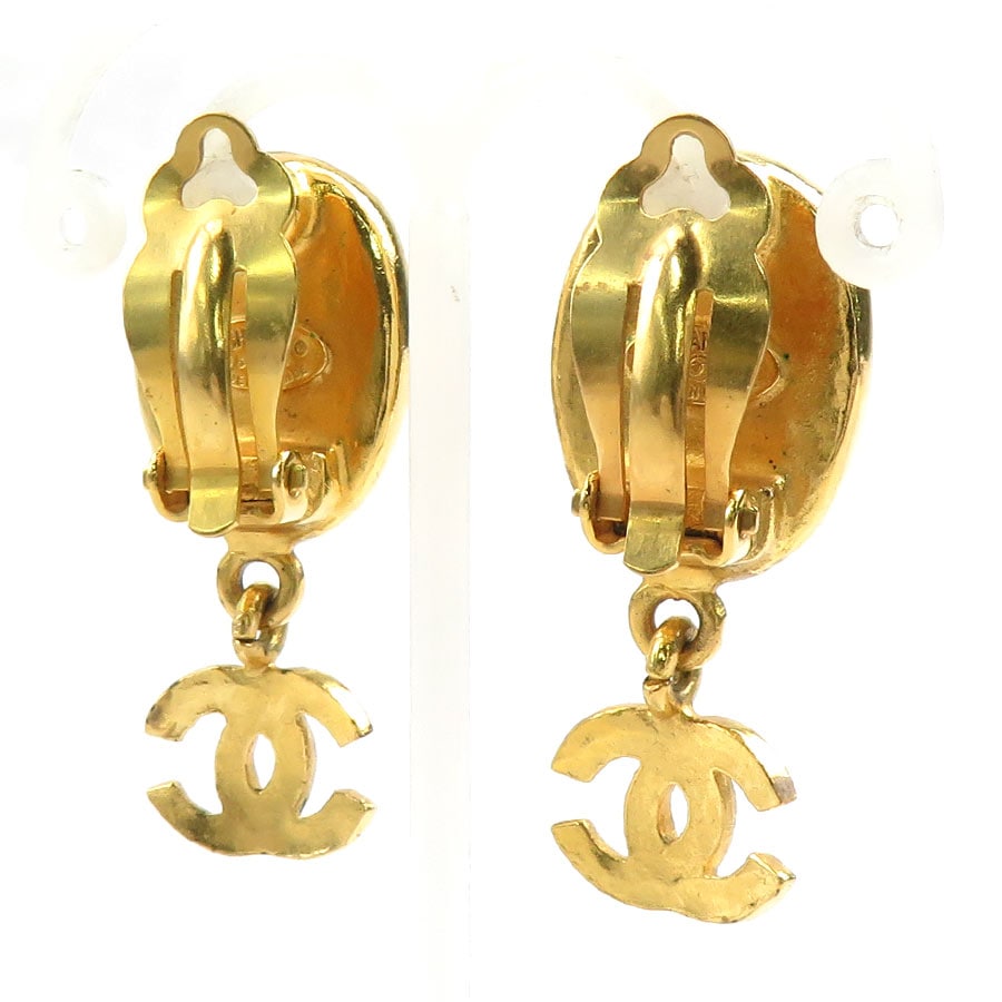 シャネル CHANEL イヤリング ココマーク メタル/ストーン ゴールド/グリーン レディース e60564a シャネル CHANEL イヤリング ココマーク メタル/ストーン ゴールド/グリーン レディース e60564a