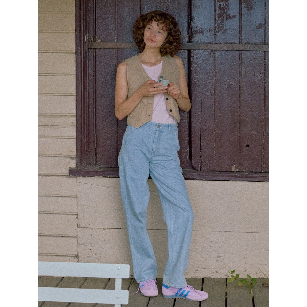 AND OU ケアンズ Vネックベスト (ベージュブラウン)