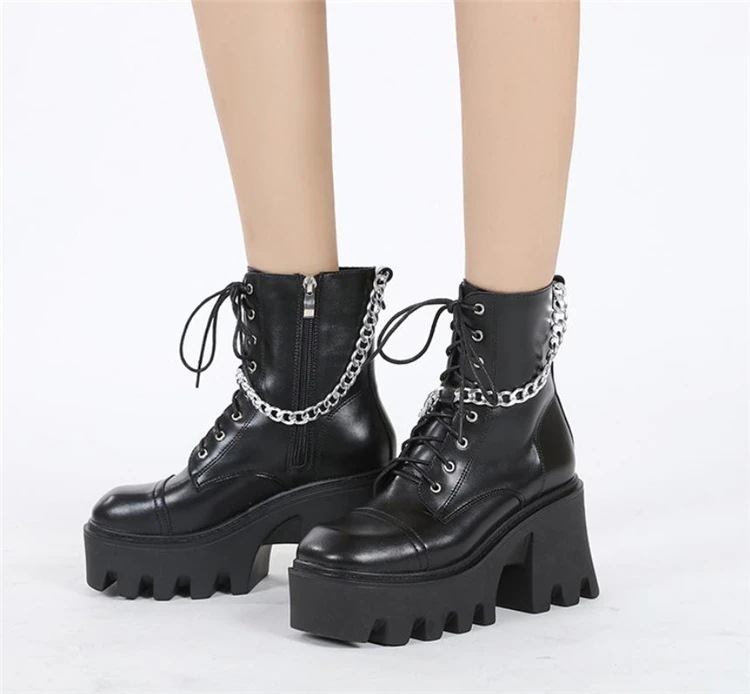 早い者勝ち 2021 欧米風 個性 チェーン パンク 太いヒール 厚い底 ショートブーツ トレンド 早い者勝ち 2021 欧米風 個性 チェーン パンク 太いヒール 厚い底 ショートブーツ トレンド