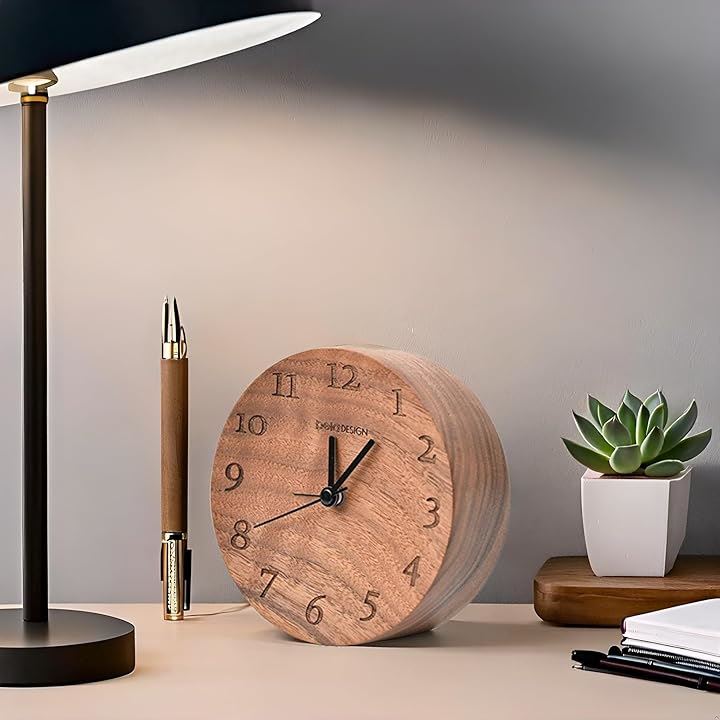 置き時計 ドイツ産 ブナ 天然木 木製 卓上時計 目覚まし時計 アナログ 電池式(TC1308 ブラウン ブラックウォールナット（アメリカ） 数字あり, 12cmx12cmx4cm)