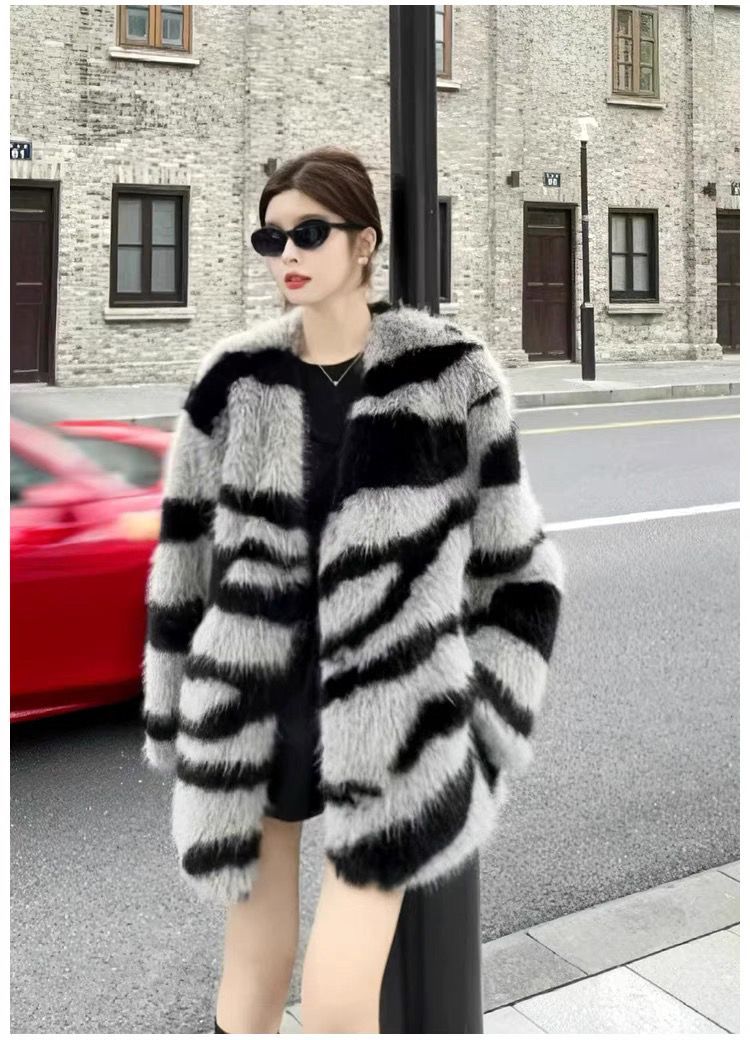 ジャケット 冬アウター 毛皮 裏起毛ファッション ふわふわ トップス レディース 厚手 人気ボアアウター 保温 ライダース アウターウエア 暖かい 防寒 高級感