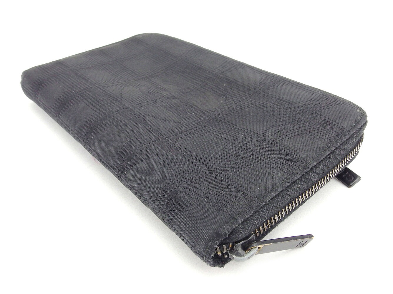 長財布 ラウンドファスナー 財布 ニュートラベルライン ブラック 中古