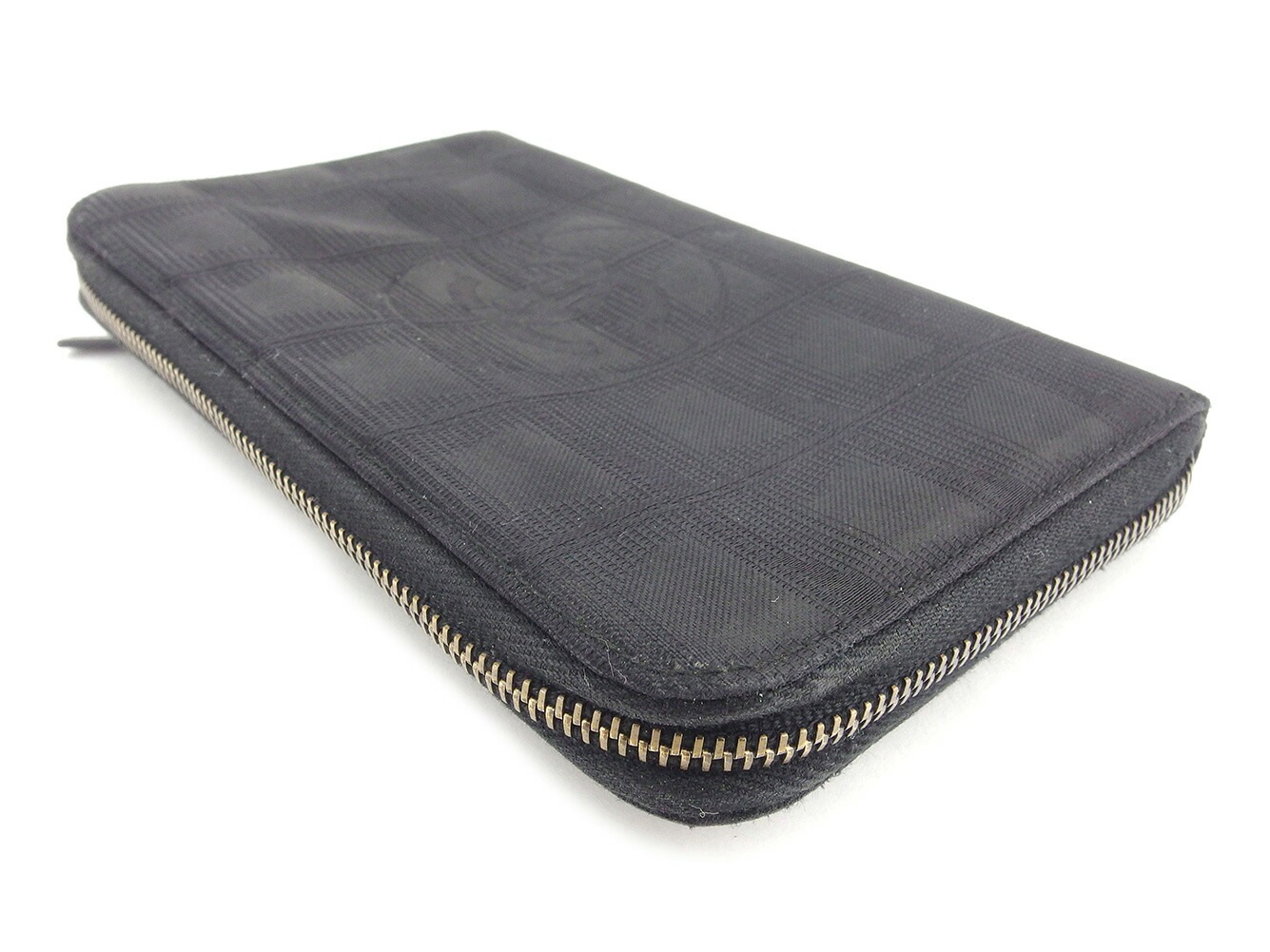 長財布 ラウンドファスナー 財布 ニュートラベルライン ブラック 中古