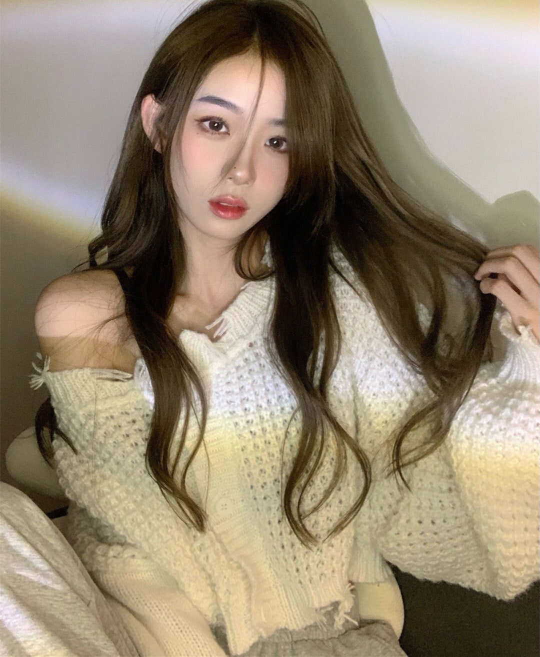 オフショルダー セータートップス ショート丈 袖あり 長袖 オフショル イージー ふわふわ ワッフル