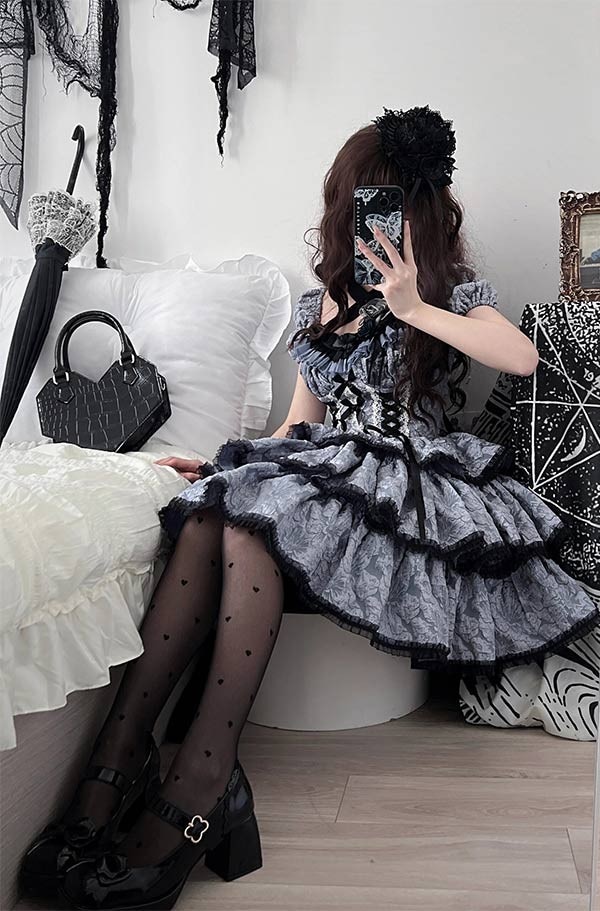 ロリータ ワンピース リボン Aライン ショット丈 ゆめかわ フリル 可愛い 萌え萌え 友達 姉妹 プレゼント レディース コスチューム 仮装 ハロウィン 学園祭 文化祭 お姫様 ロリー