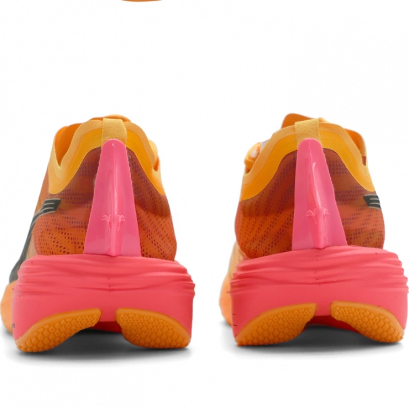 プーマファストフォワードニトロエリートファイア (31062301) プーマファストフォワードニトロエリートファイア (31062301)