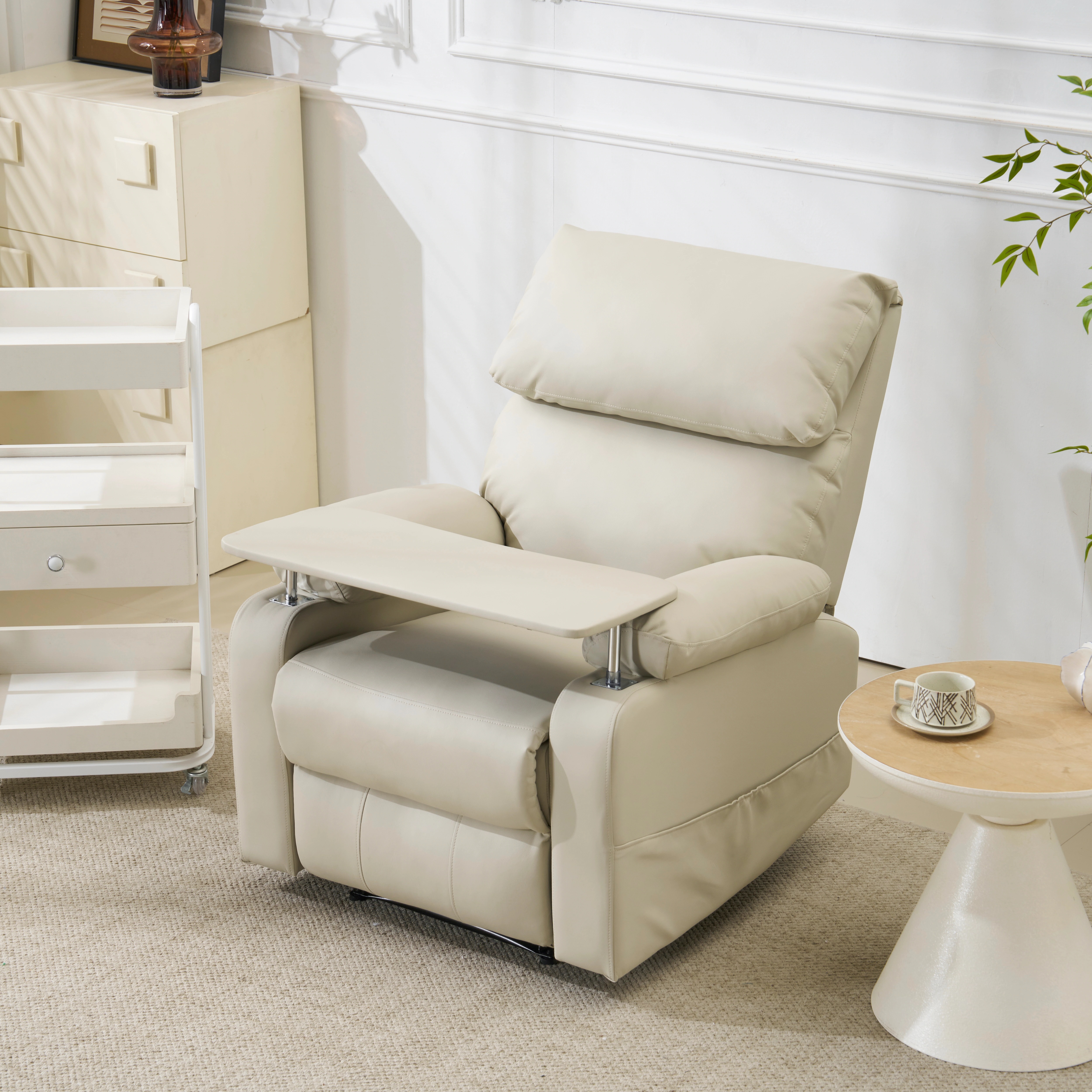 432リクライニングソファー ソファー 1人掛け ゲーミングチェア PU 160度調節可能 テーブル付き PUレザー チェア オットマン一体型 パーソナルチェア 耐圧分散 一人暮らしに最適 ふわふわ 432リクライニングソファー ソファー 1人掛け ゲーミングチェア PU 160度調節可能 テーブル付き PUレザー チェア オットマン一体型 パーソナルチェア 耐圧分散 一人暮らしに最適 ふわふわ