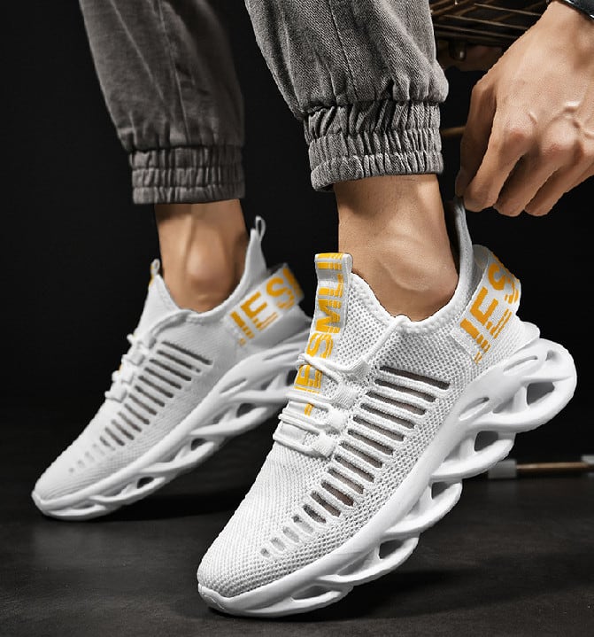 靴 シューズ 人気 おすすめ おしゃれ お洒落 はやり 流行り 激安 安い お得 プチプラ スニーカー 運動靴 ニット メッシュ 歩きやすい ハイテク 足に優しい 韓国 かっこいい fo00