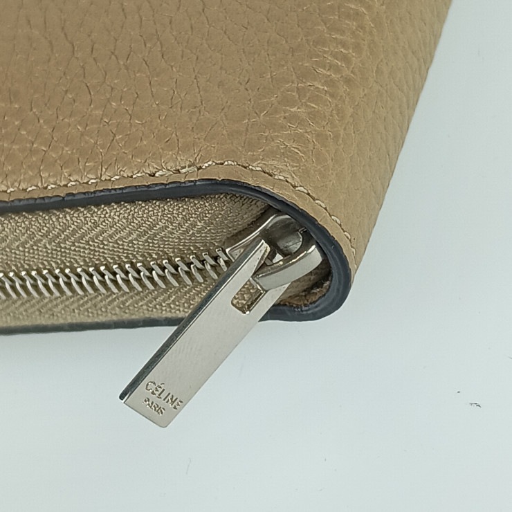 超美品 CELINE セリーヌ 長財布 ラージ ジップドウォレット - ベージュ系 オレンジレッド系 シルバー金具 レザー レディース バイカラー ラウンドファスナー【本物保証】 超美品 CELINE セリーヌ 長財布 ラージ ジップドウォレット - ベージュ系 オレンジレッド系 シルバー金具 レザー レディース バイカラー ラウンドファスナー【本物保証】