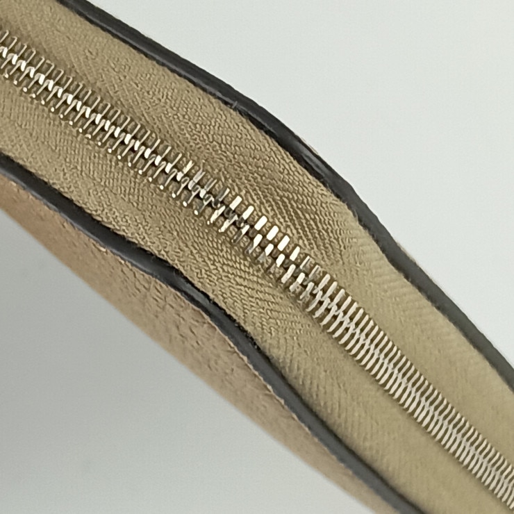 超美品 CELINE セリーヌ 長財布 ラージ ジップドウォレット - ベージュ系 オレンジレッド系 シルバー金具 レザー レディース バイカラー ラウンドファスナー【本物保証】 超美品 CELINE セリーヌ 長財布 ラージ ジップドウォレット - ベージュ系 オレンジレッド系 シルバー金具 レザー レディース バイカラー ラウンドファスナー【本物保証】