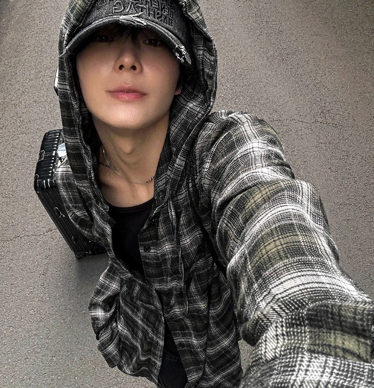 [COSYHARU公式] Authentic Hoodie Check Shirt (2 Colors)