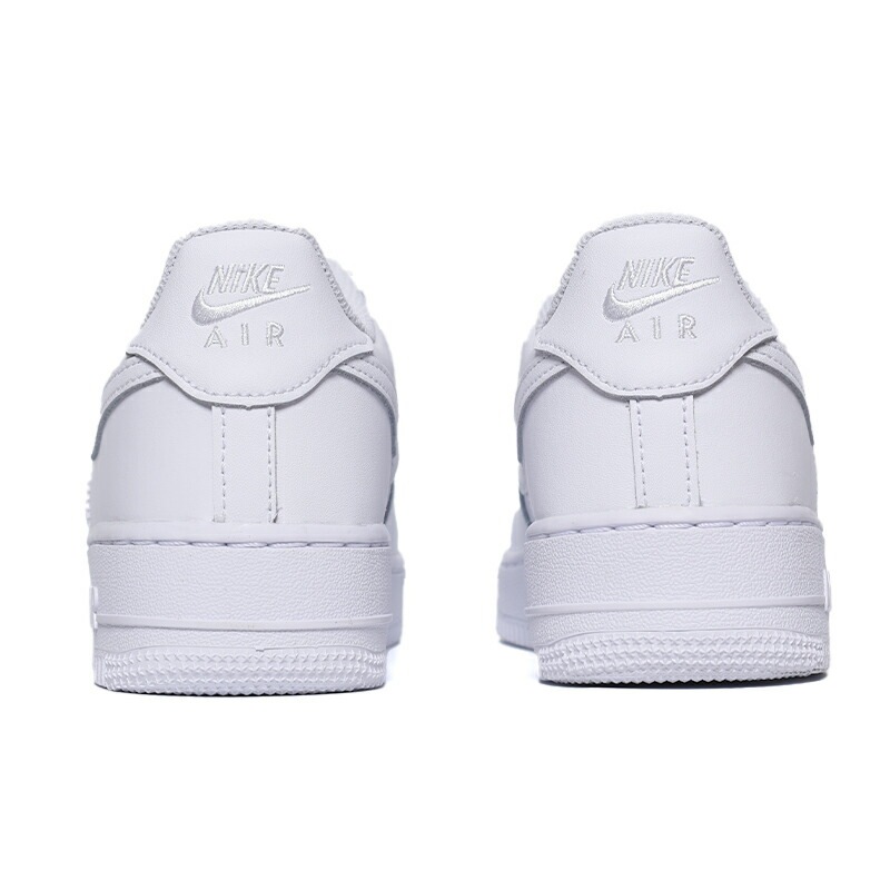 NIKE AIR FORCE 1 LE GS NIKE AIR FORCE 1 LE GS
