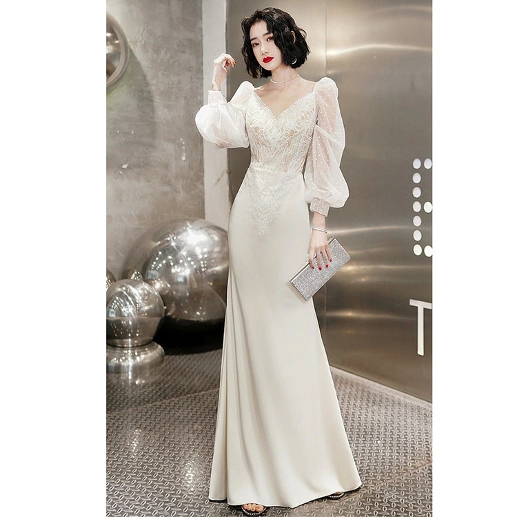 爆売れ中マーメイドドレス 白 Vネック 長袖 イブニングドレス パフスリーブ ドット チュール袖 透かし袖 ホワイトドレス サテン レース ロングドレス マーメイドライン 発表会ドレス 二次会ドレス 爆売れ中マーメイドドレス 白 Vネック 長袖 イブニングドレス パフスリーブ ドット チュール袖 透かし袖 ホワイトドレス サテン レース ロングドレス マーメイドライン 発表会ドレス 二次会ドレス