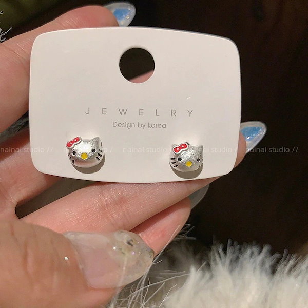 ☆Xmasとリボン猫ちゃんピアス☆B ねこくみゃちゃんからのPresent Ribbon