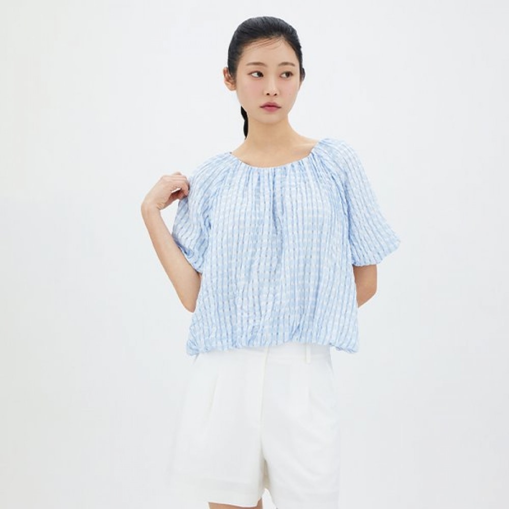 パフ半袖ボリュームブラウス AR2WB461
