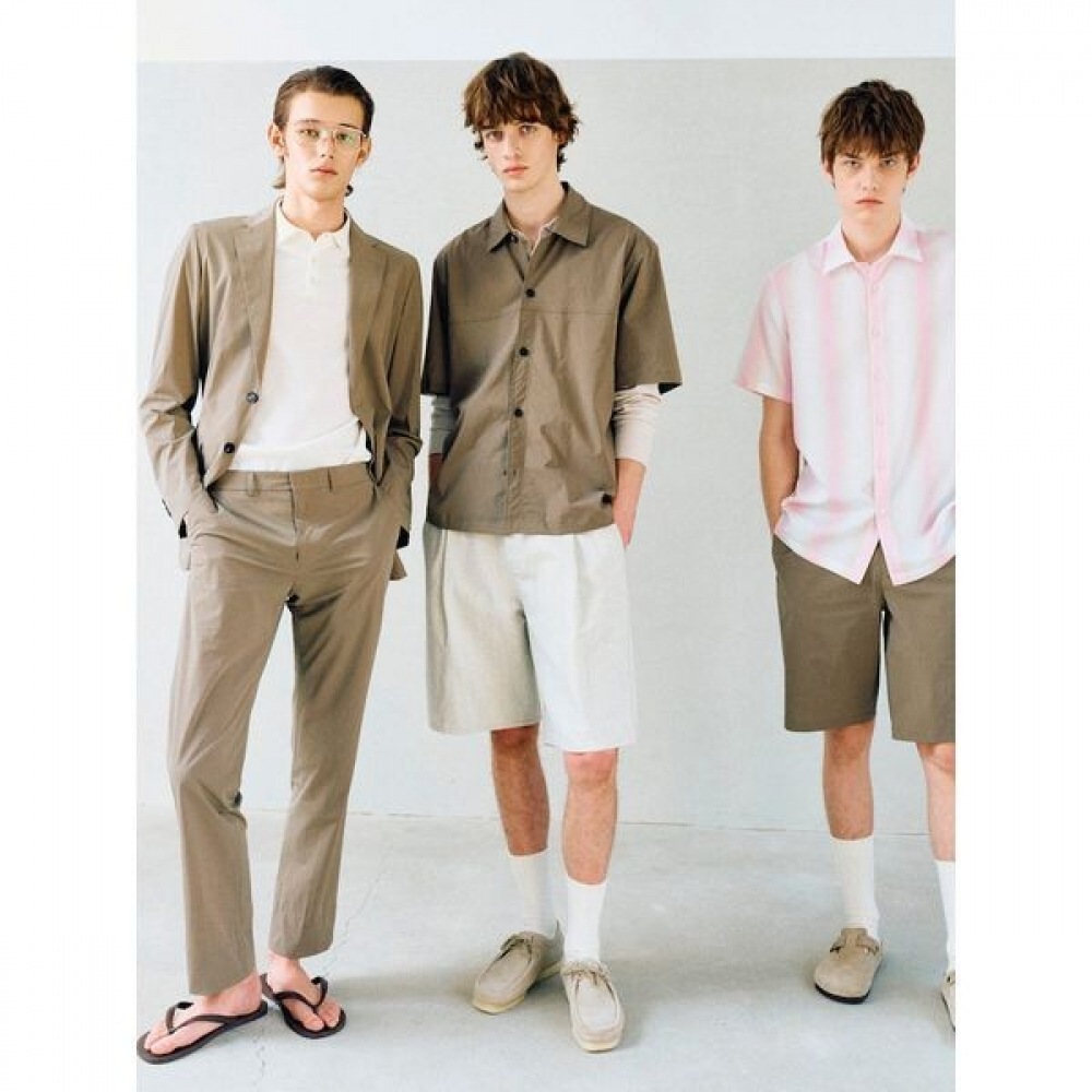 [ロガディス] 軽量ナイロンソリッドレギュラーフィットセットアップパンツベージュ (RY5321P72A)