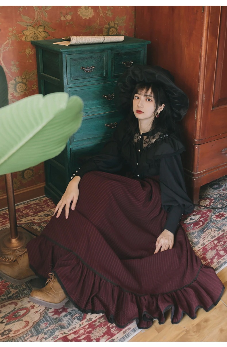 エレガントクラシカル黒ブラウスとロングスカートのセットアップ カジュアル 上下セット フルジップ