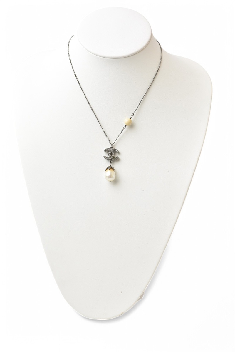 ネックレス/ペンダント ココマーク/両面ラインストーン パールモチーフ/シルバー【中古】 ネックレス/ペンダント ココマーク/両面ラインストーン パールモチーフ/シルバー【中古】