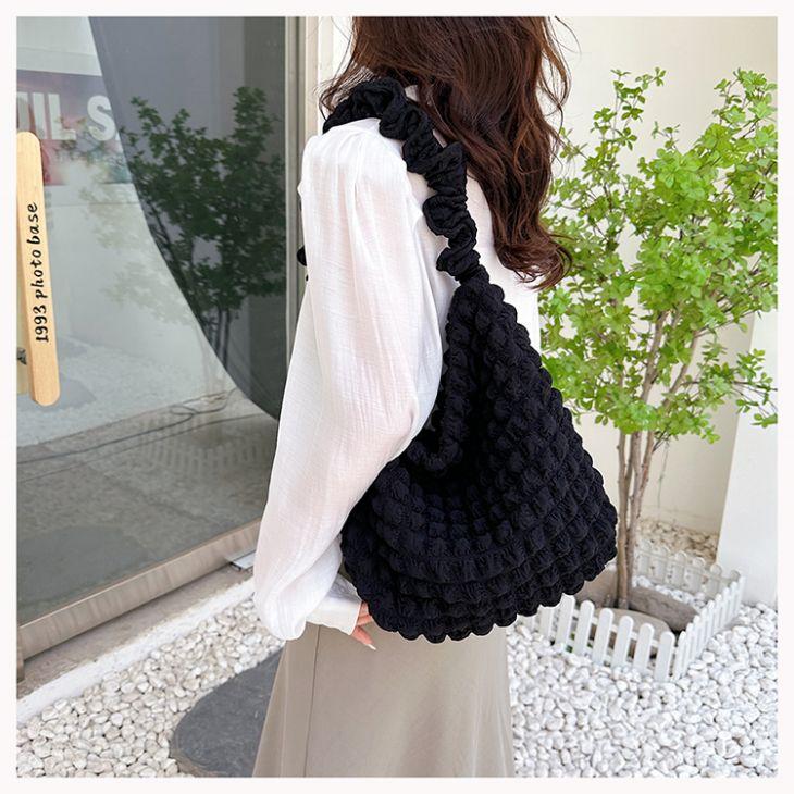 【韓国ins大人気】シャーリング キルティング ショルダーバッグ ファスナー 大容量 韓国ファッション【azkss24-209】【予約販売:15-20日入荷予定順次発送】メ込4 【韓国ins大人気】シャーリング キルティング ショルダーバッグ ファスナー 大容量 韓国ファッション【azkss24-209】【予約販売:15-20日入荷予定順次発送】メ込4