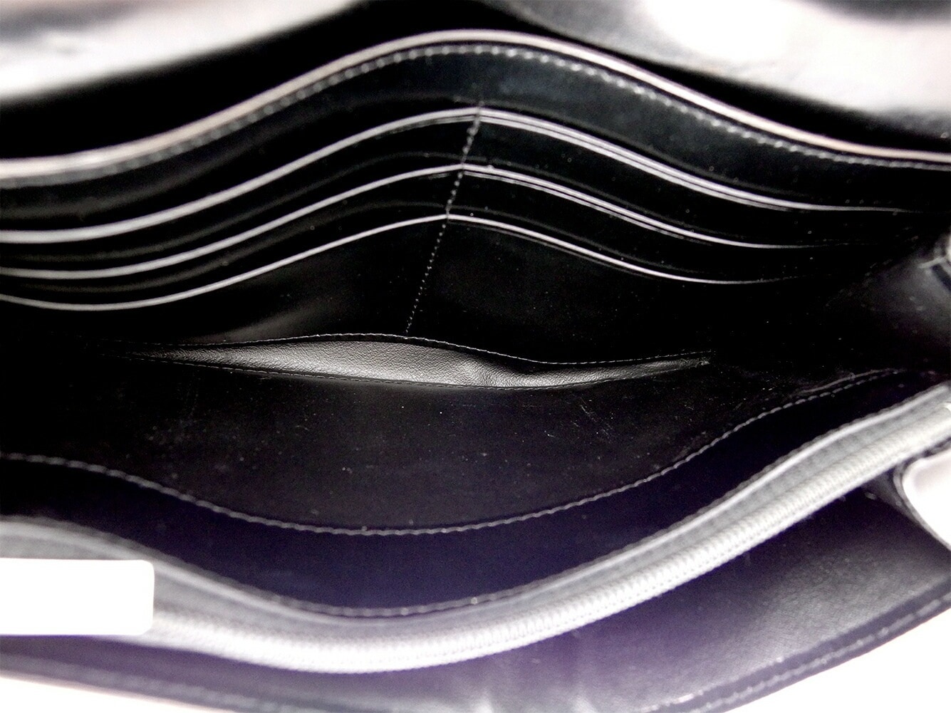 長財布 ファスナー付き 財布 ラブコレクション レディース メンズ ブラック シルバー 中古