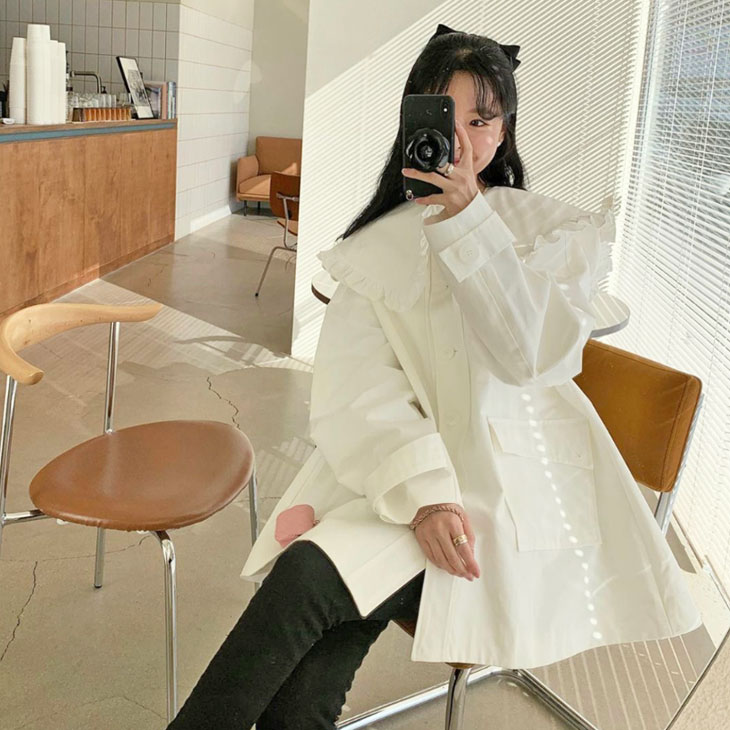 【2025新作 急速出荷】大きめ襟 フリル Aライン チュニック ブラウス 長袖 トップス フレア セーラー襟 ボリューム袖 ゆったり 大きめ 可愛い フェミニン きれいめ 上品 春 夏 秋 無地 ホ 【2025新作 急速出荷】大きめ襟 フリル Aライン チュニック ブラウス 長袖 トップス フレア セーラー襟 ボリューム袖 ゆったり 大きめ 可愛い フェミニン きれいめ 上品 春 夏 秋 無地 ホ