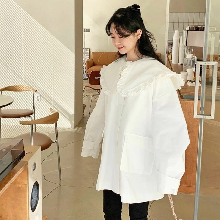 【2025新作 急速出荷】大きめ襟 フリル Aライン チュニック ブラウス 長袖 トップス フレア セーラー襟 ボリューム袖 ゆったり 大きめ 可愛い フェミニン きれいめ 上品 春 夏 秋 無地 ホ 【2025新作 急速出荷】大きめ襟 フリル Aライン チュニック ブラウス 長袖 トップス フレア セーラー襟 ボリューム袖 ゆったり 大きめ 可愛い フェミニン きれいめ 上品 春 夏 秋 無地 ホ