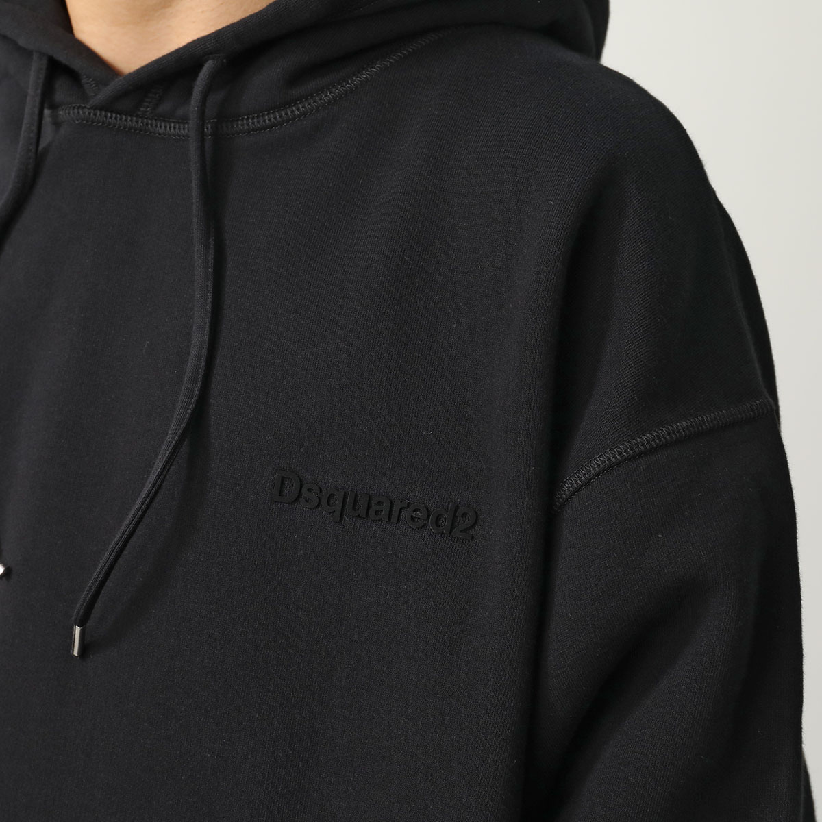 DSQUARED2 ディースクエアード パーカー Relax Fit Hoodie S74GU0891 S25516 メンズ 長袖 プルオーバー スウェット フーディロゴ 裏起毛 900 DSQUARED2 ディースクエアード パーカー Relax Fit Hoodie S74GU0891 S25516 メンズ 長袖 プルオーバー スウェット フーディロゴ 裏起毛 900